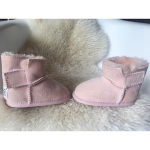 baby pink ugg boots